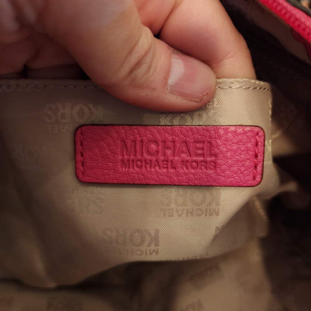 Michael Kors Hot Pink Shoulder Bag with Gold Accents - Picture 8 of 8